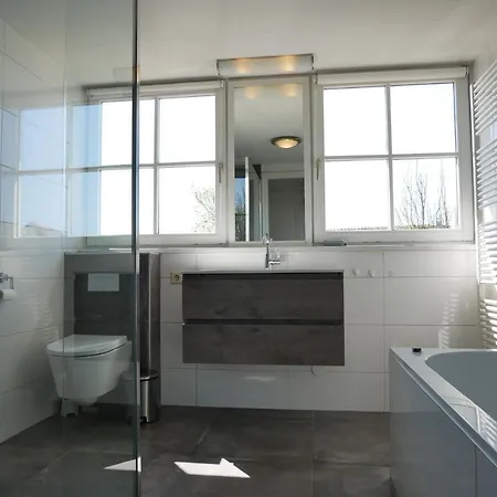 Ferienhaus Buiten 58 *